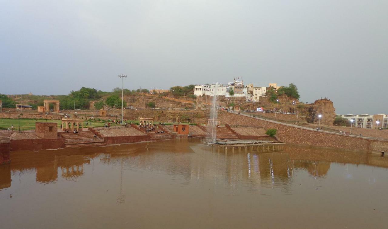 Lakeside Inn Ratanada Jodhpur  Extérieur photo